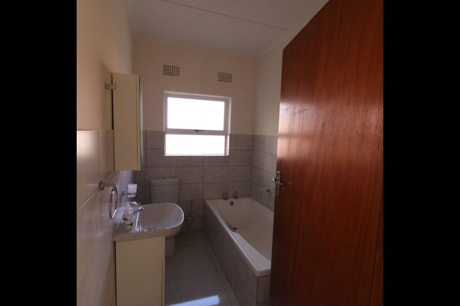 4 Bedroom Property for Sale in Gonubie Eastern Cape